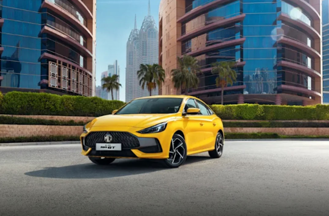 تصميم رياضي ورشيق لسيارة إم جي GT 2023